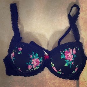 Victoria’s Secret PINK Lace Wing Demi Bra, 34B